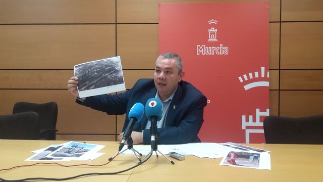 Larrosa (PSOE): 'La movilidad en el municipio de Murcia es un tema pendiente por la falta de voluntad política del PP'