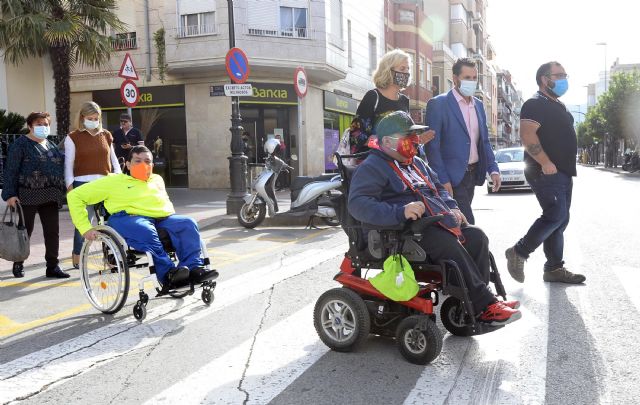 La elaboración de un mapeo urbano en Santiago el Mayor planteará mejoras de accesibilidad dentro del proceso participativo de Conexión Sur