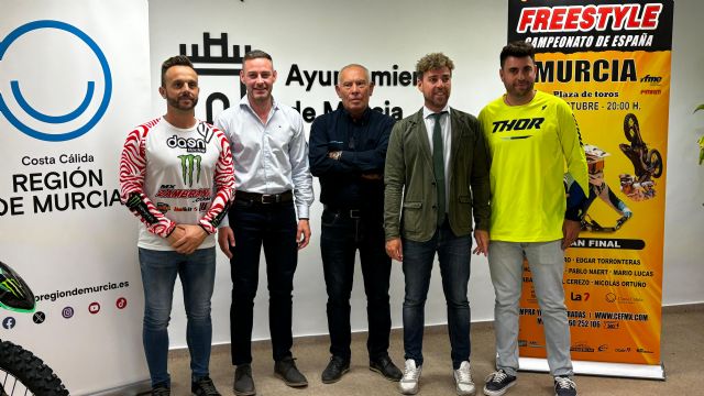 Murcia acoge la final del Campeonato de España de Freestyle Motocross 2024