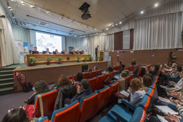 Congreso en la UMU fomenta las buenas prácticas para la prevención del maltrato en la infancia