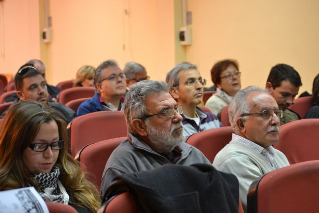 Cambiemos Murcia analiza su trabajo en los barrios y pedanías en una asamblea