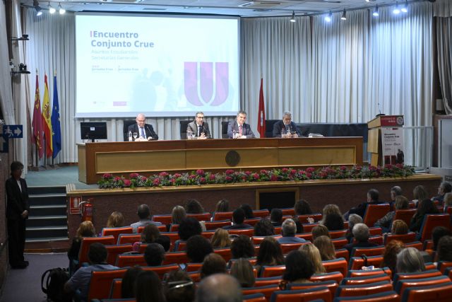 Las sectoriales de la CRUE- Asuntos Estudiantiles y Secretarías Generales inician las jornadas conjuntas en la UMU para debatir sobre los cambios de la LOSU y la regulación de las prácticas