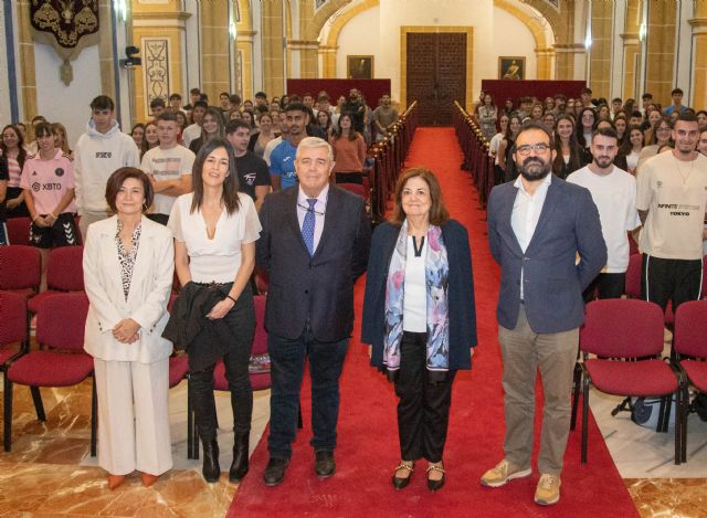 Promover los hábitos saludables entre los universitarios, clave de la Jornada 'Preven-t' celebrada en la UCAM