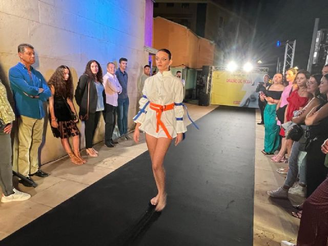 Un gran desfile pondrá el broche de oro a la final de la disciplina artística de Diseño de Moda del CreaMurcia