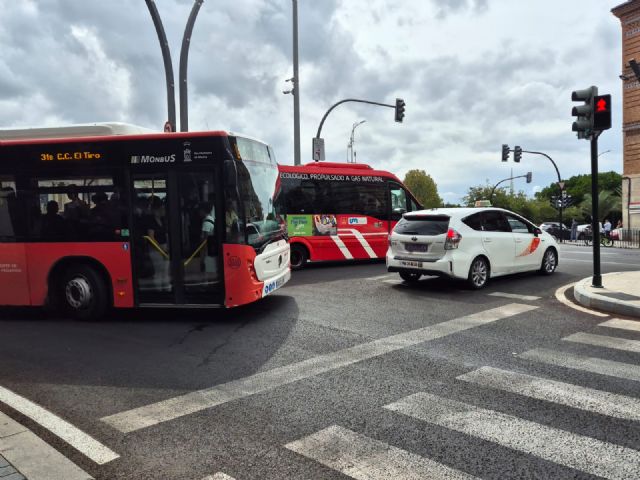 El uso del transporte público durante la Feria crece en cerca de 240.000 viajeros respecto al año anterior