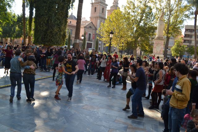 El Carmela Jazz Festival reúne a cientos de personas en el Jardín Floridablanca