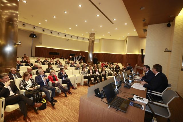 La UCAM lanza 'Líderes Innovadores' un programa para empresarios que aceptan el reto de la innovación