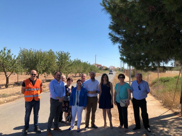 Los vecinos de Lobosillo contarán con una vía de acceso a la pedanía más ancha y segura