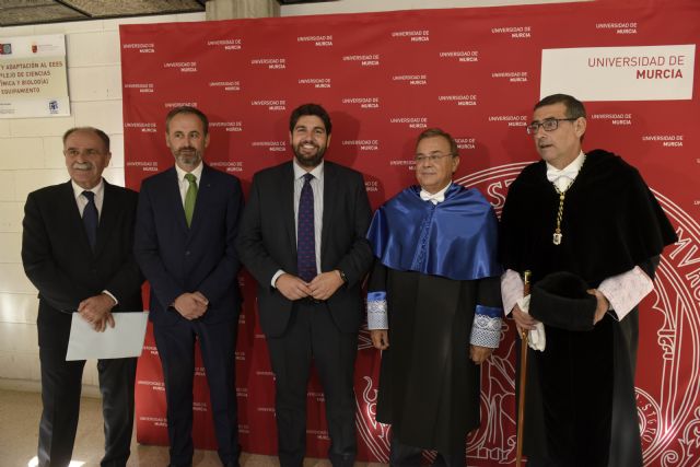 El químico Patricio Valderde ingresa en el claustro de honor de la Universidad de Murcia