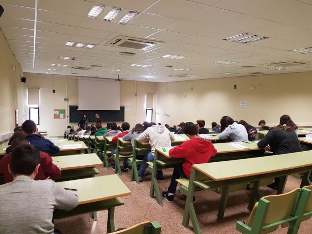 Más de 430 jóvenes participan en las 26° Olimpiadas de Matemáticas de la Región de Murcia