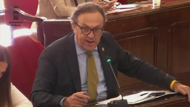 VOX: el PP del ayuntamiento vota “no” a cumplir su gran promesa electoral