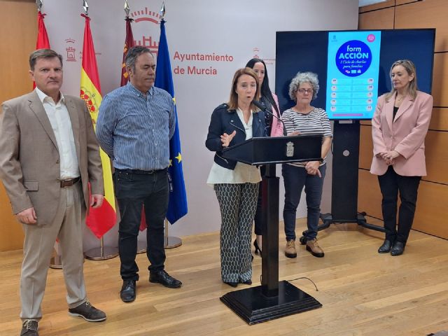 El Ayuntamiento de Murcia presenta ´FormACCIÓN´: el I ciclo de charlas para familias