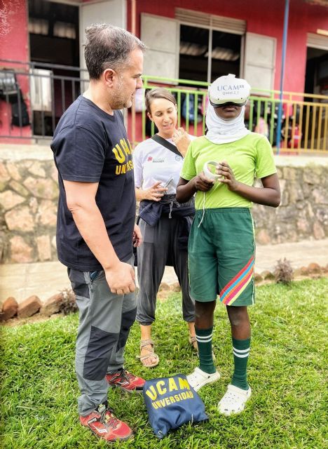 Formación sanitaria en Uganda, la mejor prevención